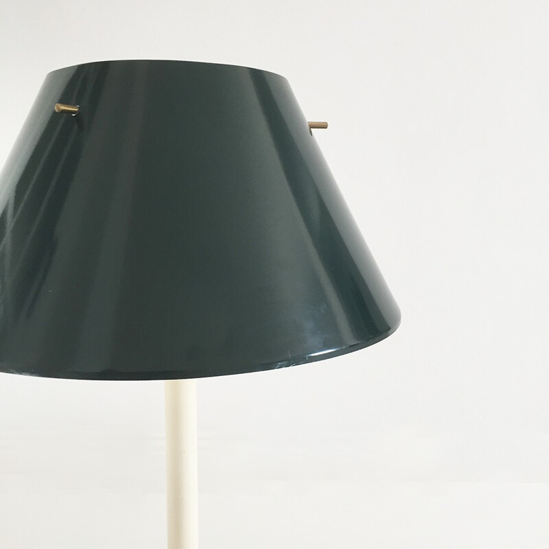 Lámpara de mesa vintage de metal verde de Hans-Agne Jakobsson, Suecia 1960