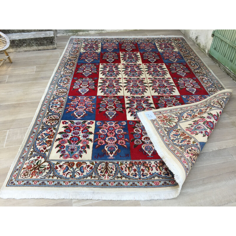 Vintage Persian rug called Mood in wool velvet