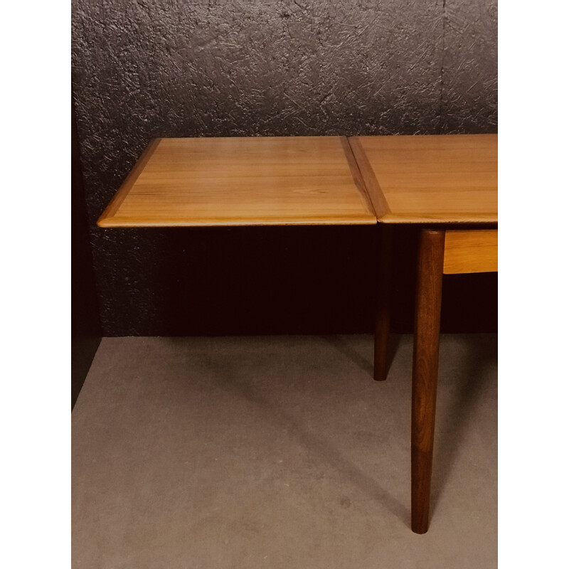 Mid century teak extending table, Denmark 1960s