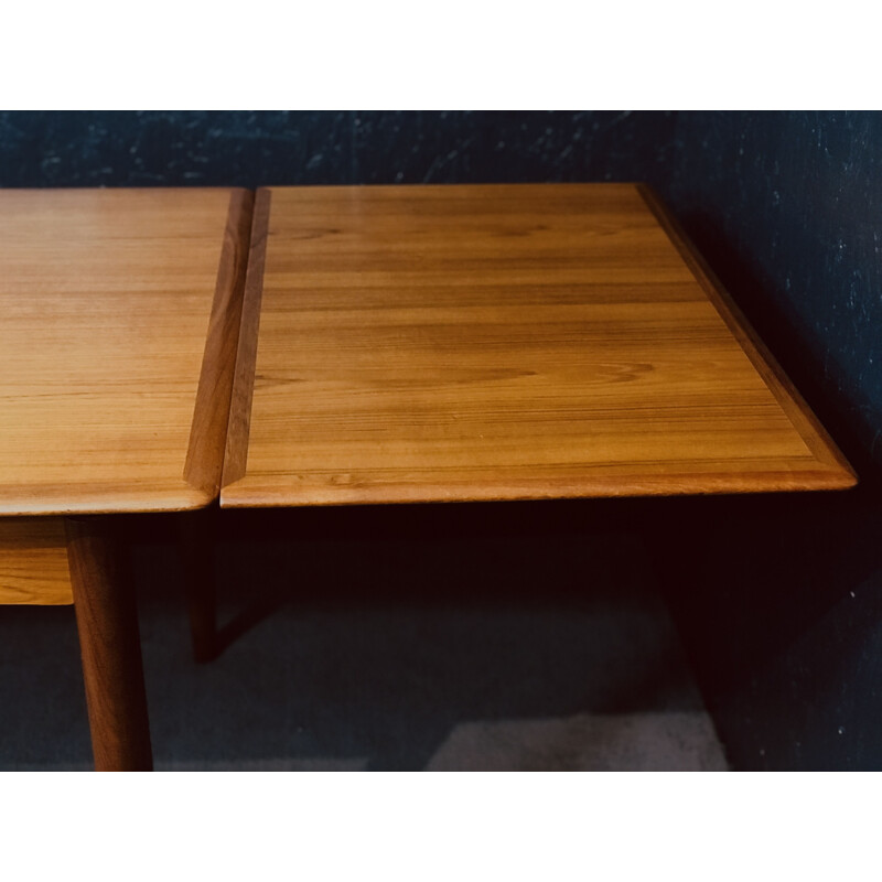 Mid century teak extending table, Denmark 1960s