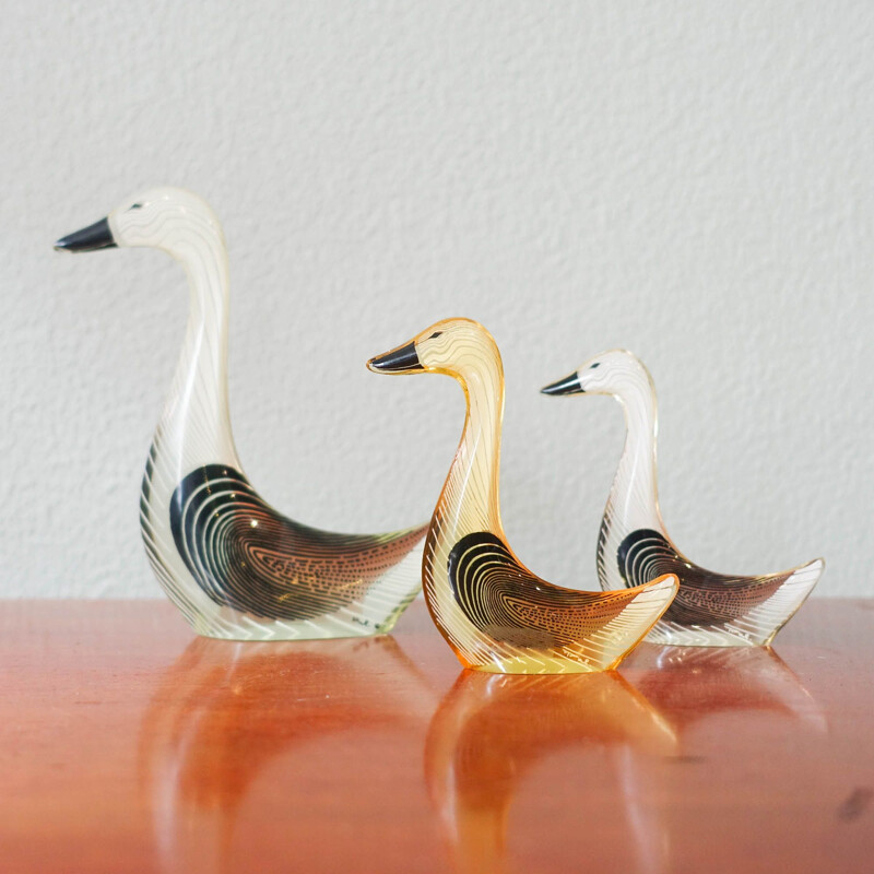 Set of 3 vintage acrylic glass geese by Abraham Palatnik, Brazil 1970