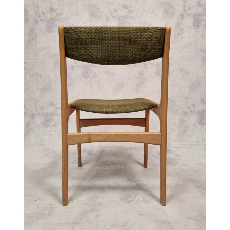 Set of 6 vintage Scandinavian oakwood chairs by Erik Buch, 1960