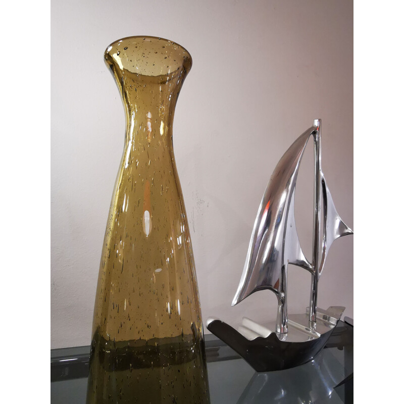 Carafe vintageen verre soufflé bouche de Bendor, France 1960