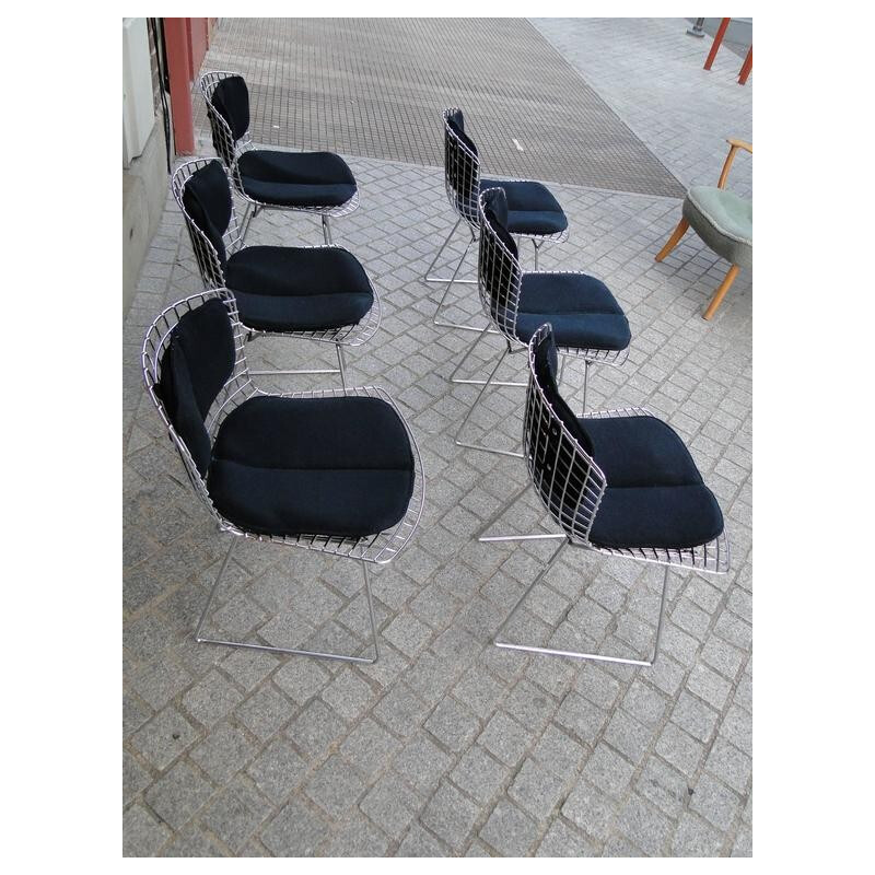 Suite de 6 chaises Knoll en acier et tissu noir, Harry BERTOIA - 1980