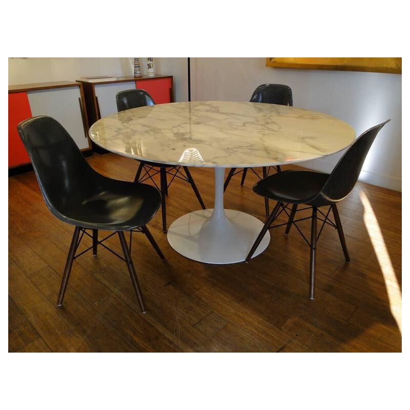 Knoll "Tulip" dining table in marble, Eero SAARINEN - 1970s