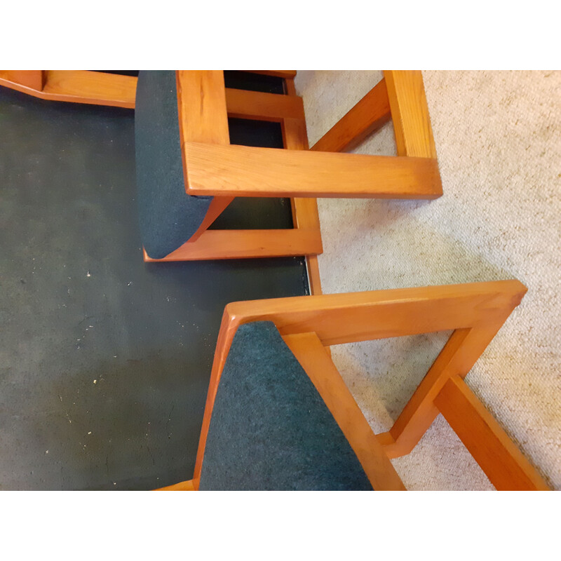 Ensemble de 4 chaises française vintage en orme massif de la Maison Regain, 1980