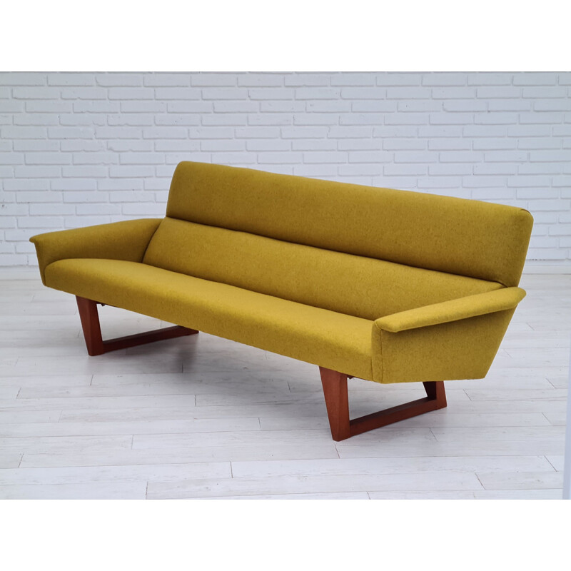 Danish vintage sofa by Illum Wikkelsø, 1960s