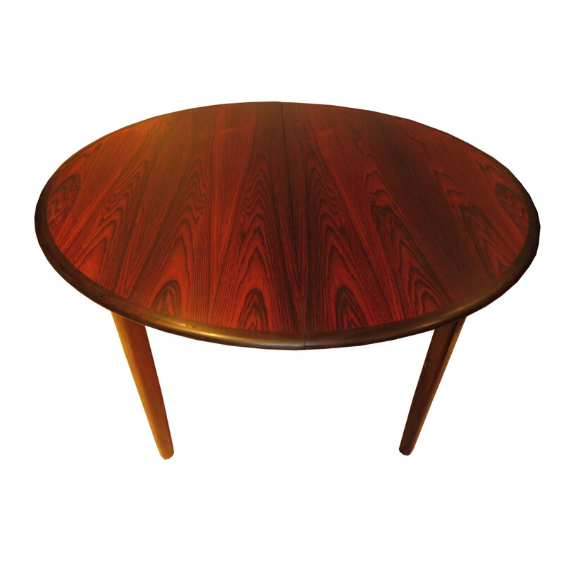 Large dining table in rosewood of Rio, Henning KJAERNULF - 1960s