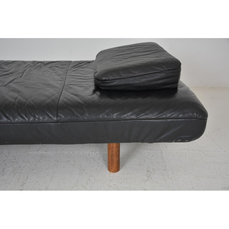 Lit de repos vintage en cuir noir, 1970