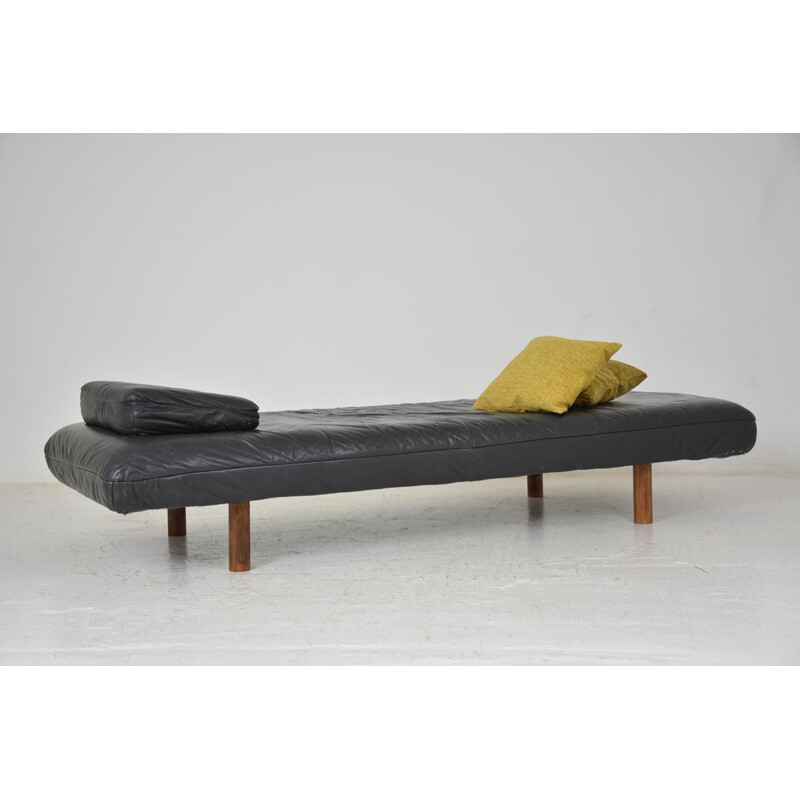 Lit de repos vintage en cuir noir, 1970