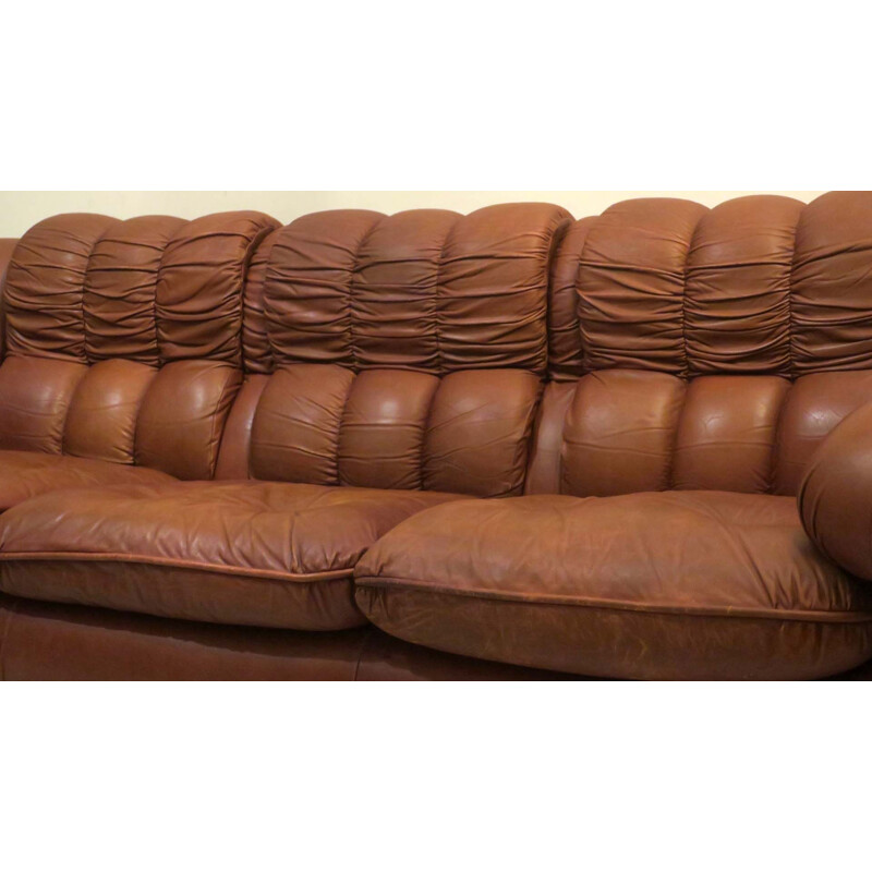 Mid-century Italian leather voluminous sofa, 1970s