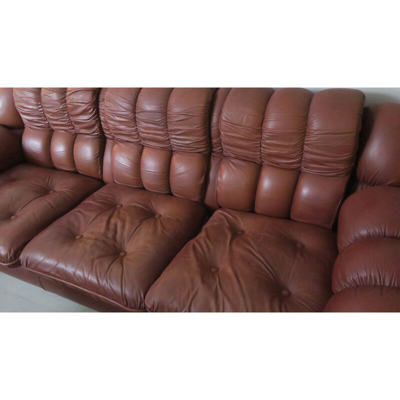 Mid-century Italian leather voluminous sofa, 1970s