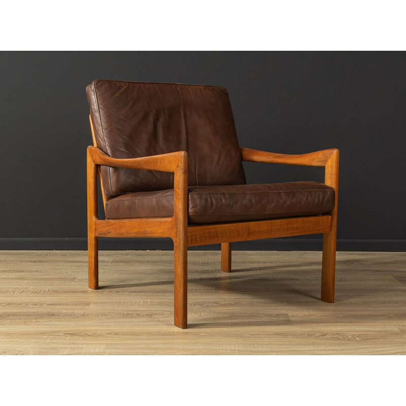 Vintage armchair in taek and leather by Illum Wikkelsø, 1960s