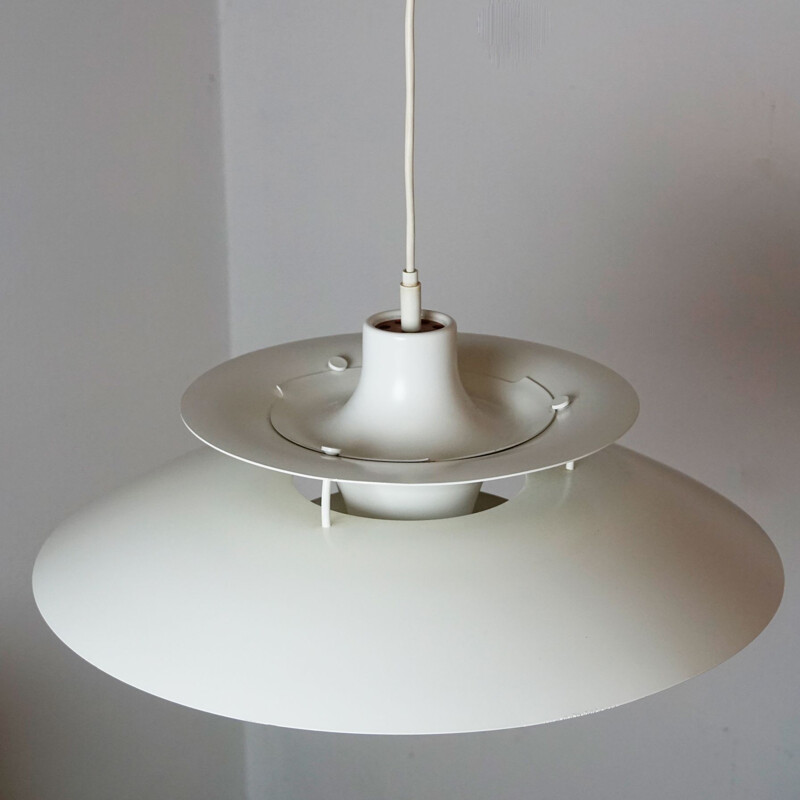 Suspension scandinave blanche vintage par Poul Henningsen pour Louis Poulsen, Danemark 1958