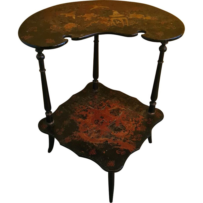 Vintage corner side table Japanese lacquerware, 1800s