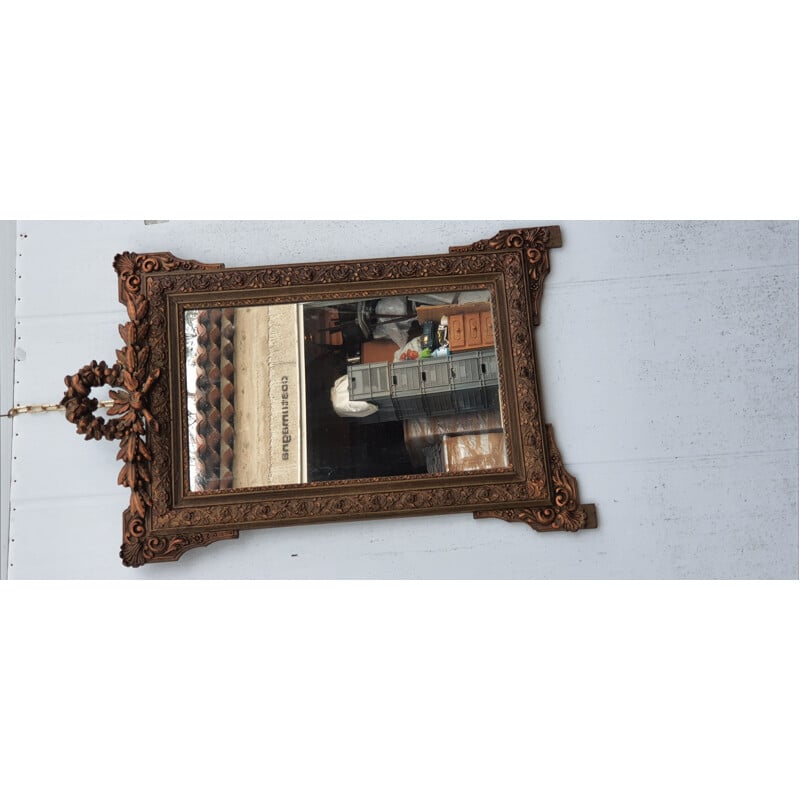 Miroir vintage en bois et staff doré