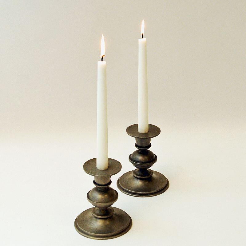 Ein Paar Vintage-Kerzenhalter aus Zinn von Edvin Ollers für Schreuder und Olsson, Schweden 1947