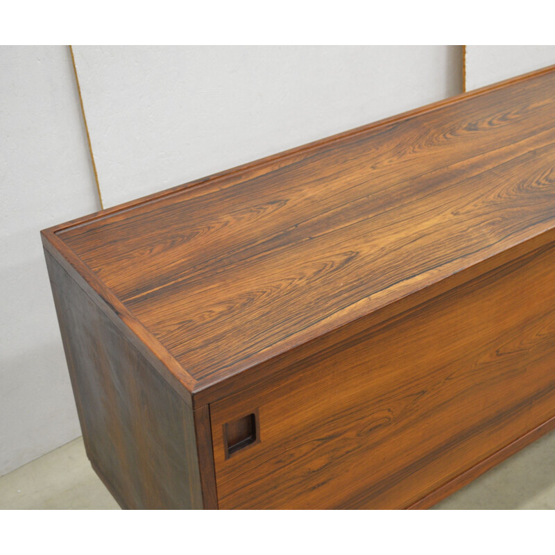 Vintage rosewood sideboard model 20 by Niels O. Moller for JL Mollers Mobelfabrik, Denmark 1960