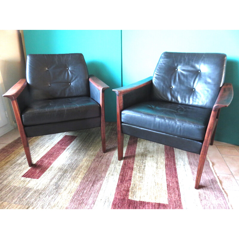 Pair of Danish armchairs in black leather and beech - 1960s