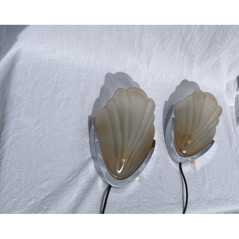 Pair of vintage sconces in the shape of a shell