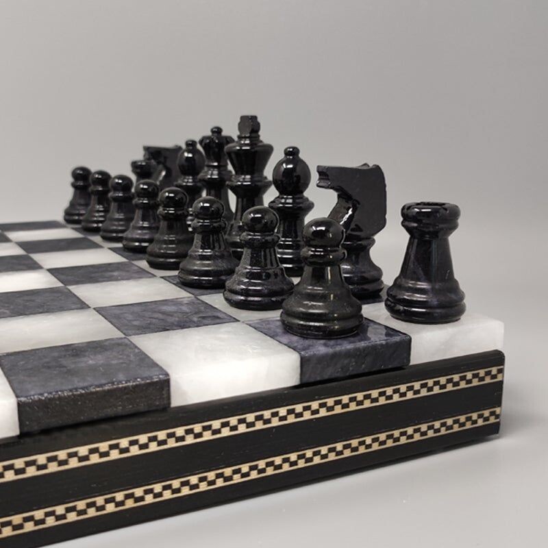 Mid-century black and white chess set in Volterra Alabaster handmade with Box, Italy 1960s