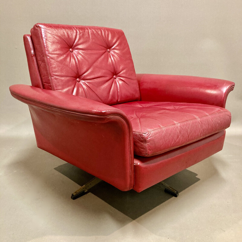 Vintage red leather armchair, 1950