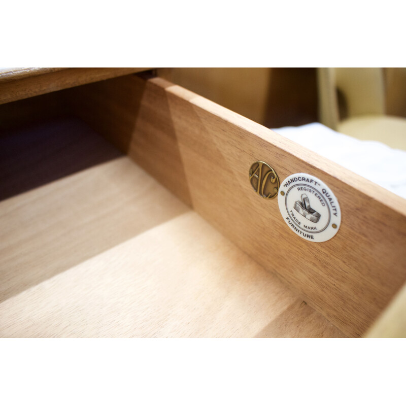 Mid-century walnut chest of drawers by Alfred Cox, UK 1960s