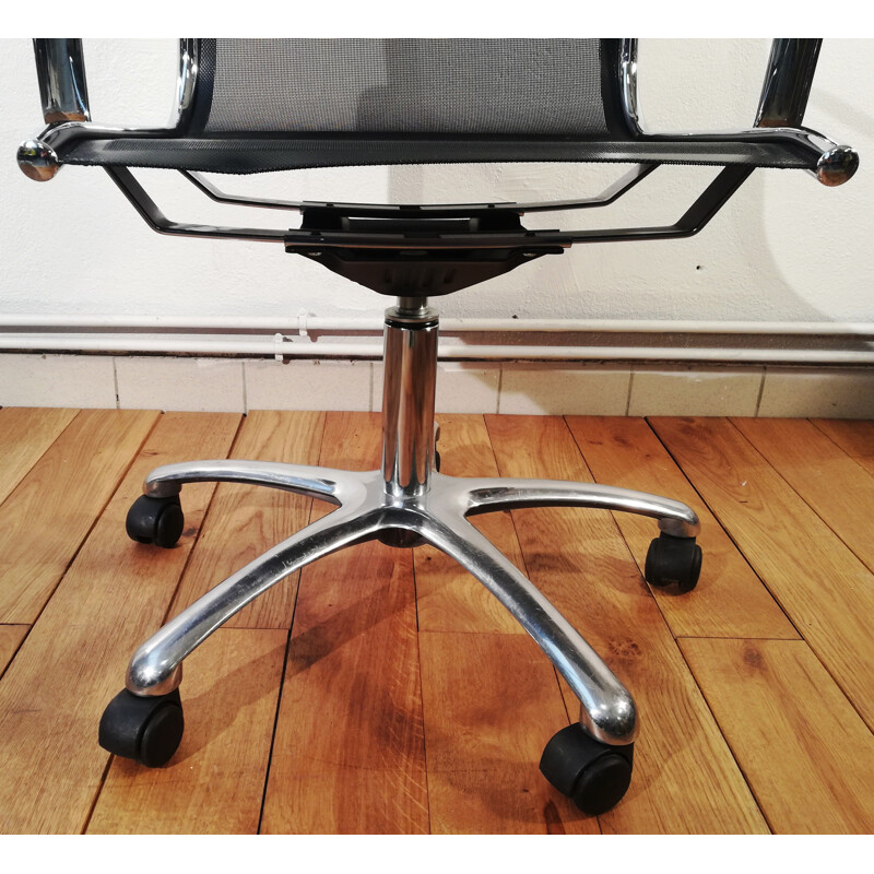 Vintage office chair in chrome aluminum and black mesh