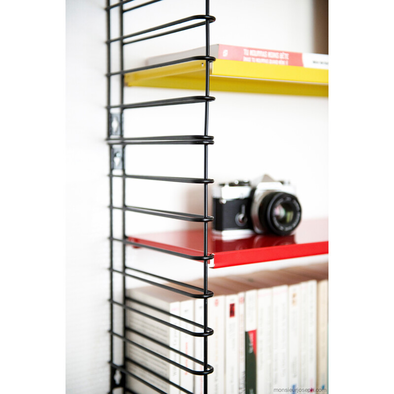 Système d'étagères modulable Tomado en métal, Adriaan DEKKER - 2000