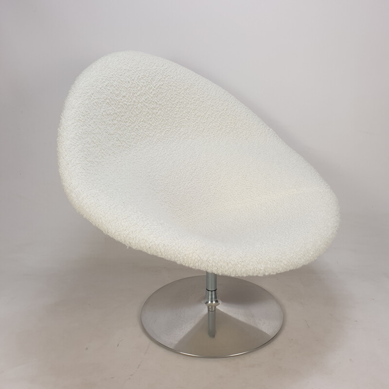 Vintage Globe armchair with ottoman by Pierre Paulin for Artifort, 1980s