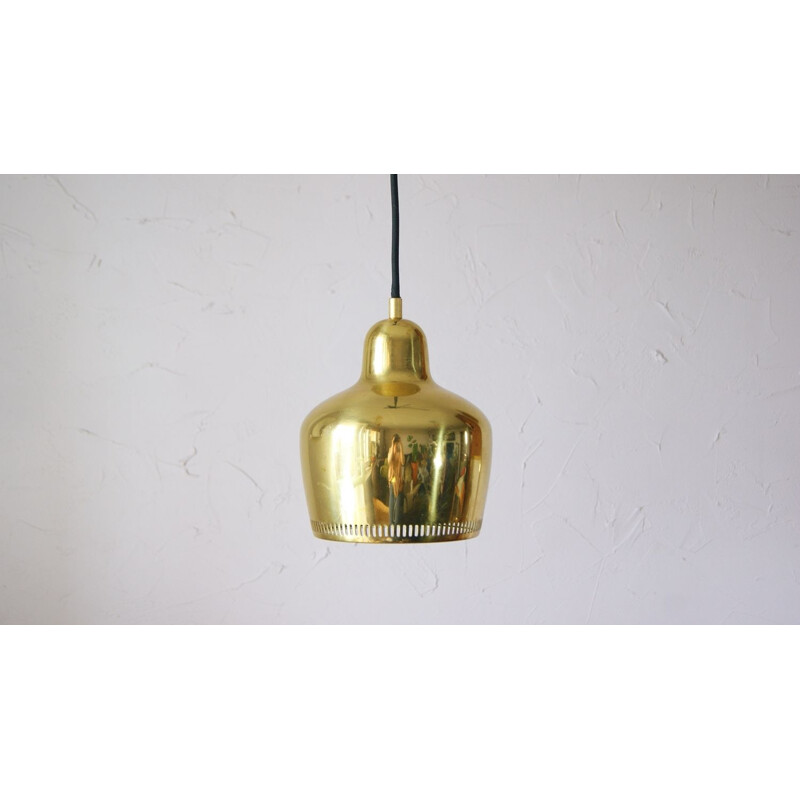 Lámpara de suspensión vintage de latón "Golden Bell" de Alvar Aalto para Artek, 1937