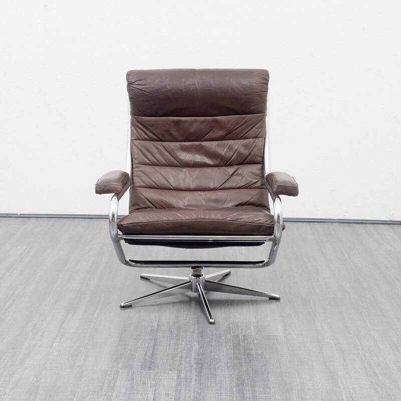 Mid-century armchair in chromed metal and brown leather - 1970s