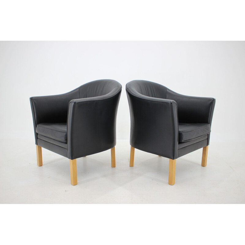 Pair of vintage Queen Chair MH80 leather armchairs by Mogens Hansen, Denmark 1970