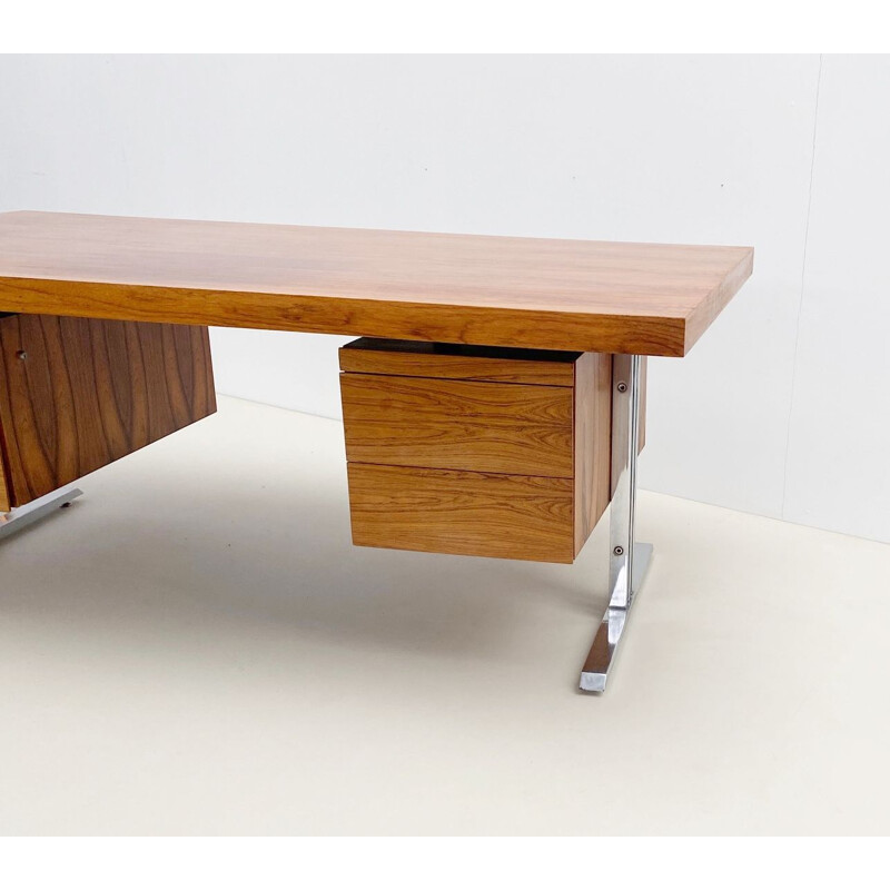 Vintage-Schreibtisch aus Holz, Italien 1970