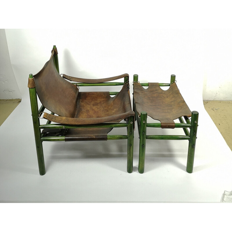 Vintage Safari Sessel und Ottoman aus Rohleder, 1970