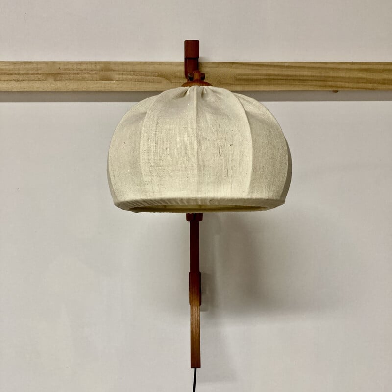 Scandinavian teak wall lamp, 1960s