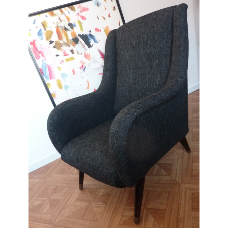 Sillón de época restaurado en tejido gris oscuro - 1950