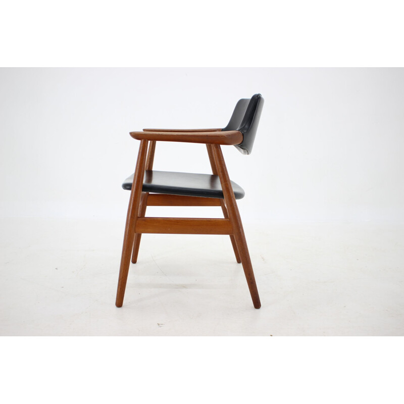 Vintage teak and leatherette armchair by Svend Åge Eriksen for Glostrup, Denmark 1960s