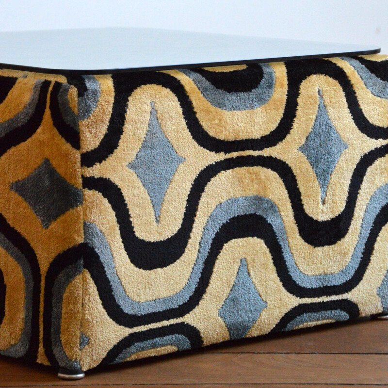 Pouf in velluto italiano vintage, 1970