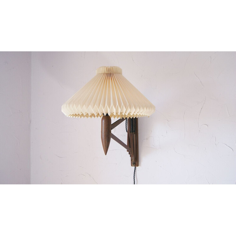 Lámpara de pared vintage de tijera de teca de Lyfa, 1960