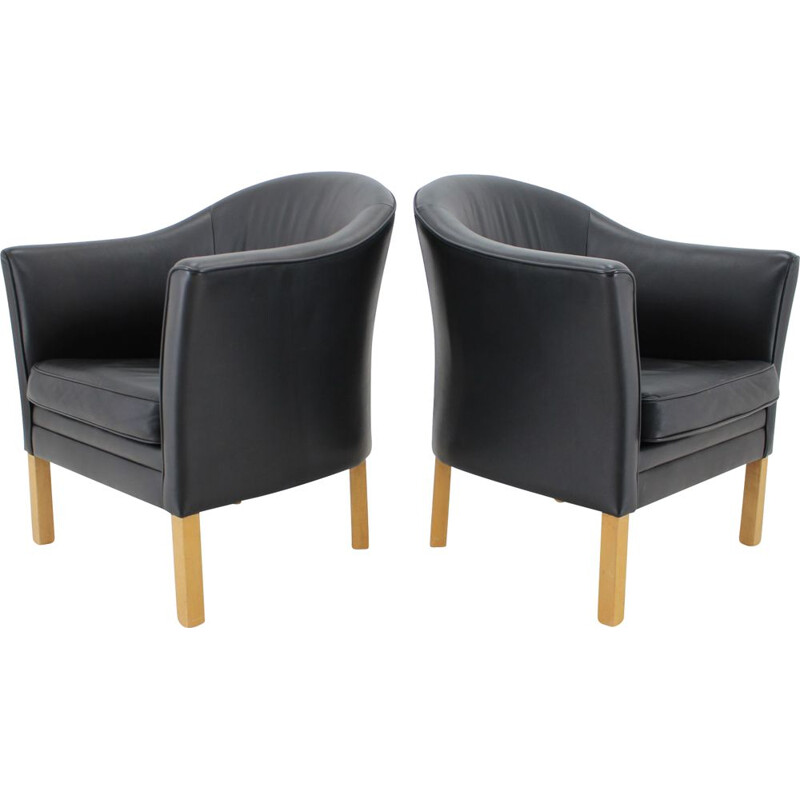 Pair of vintage Queen Chair MH80 leather armchairs by Mogens Hansen, Denmark 1970