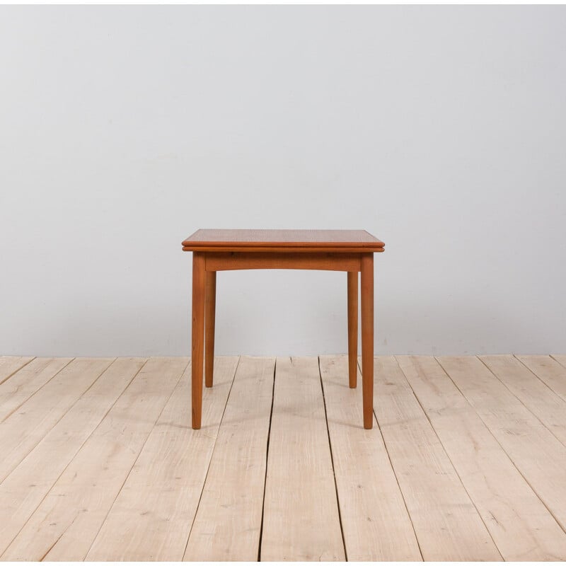 Danish vintage teak dining table with two hidden leaves, 1960s