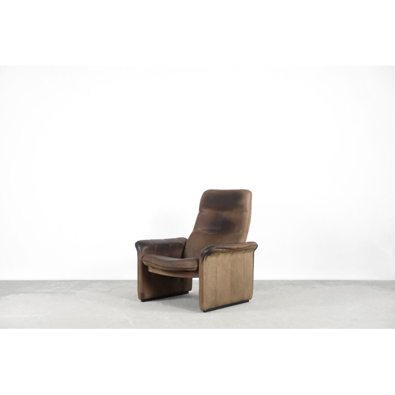 Vintage adjustable buffalo leather armchair by De Sede, Switzerland 1970s