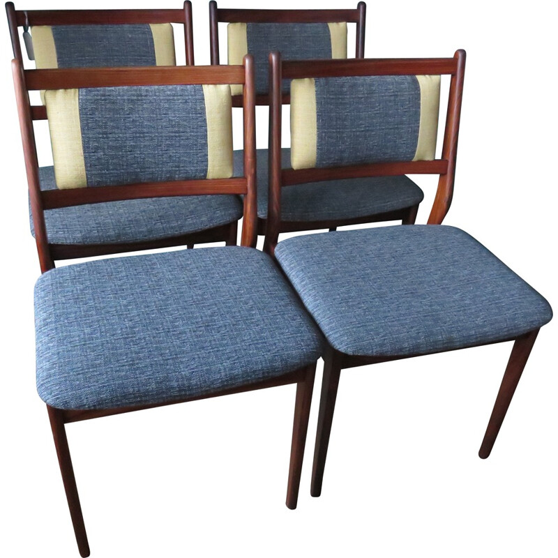 Set of 4 Danish dining chairs in massif rosewood - 1960s