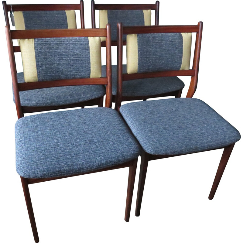 Suite de 4 chaises scandinaves en palissandre massif - 1960