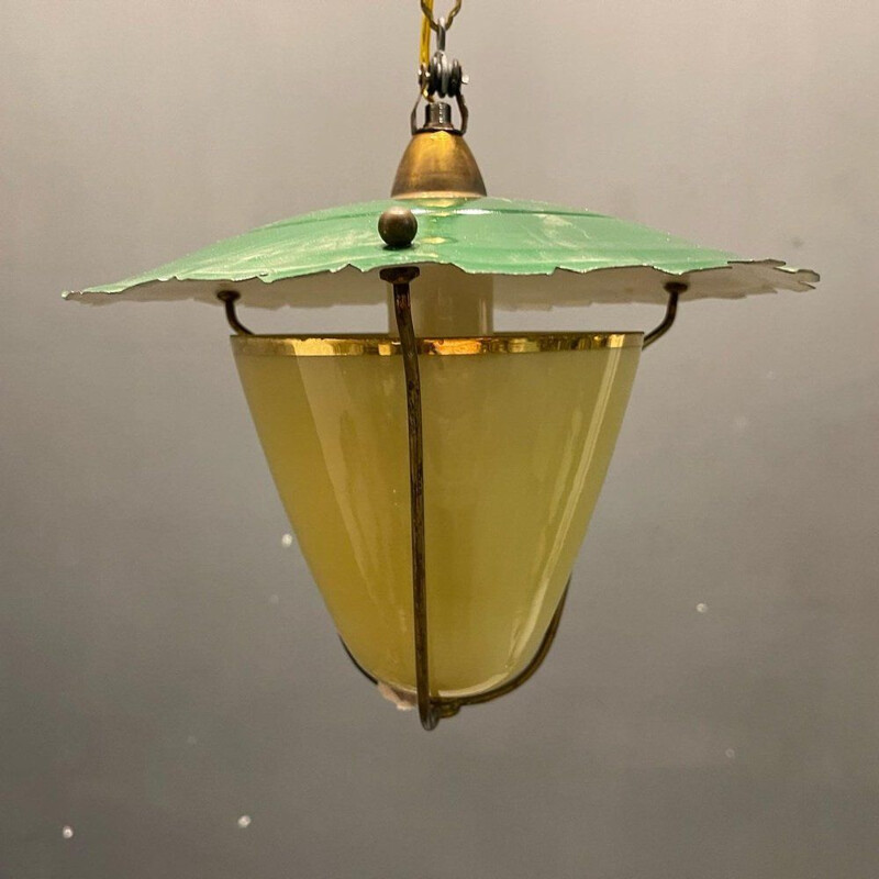 Lámpara colgante italiana vintage de vidrio opalino amarillo, 1950