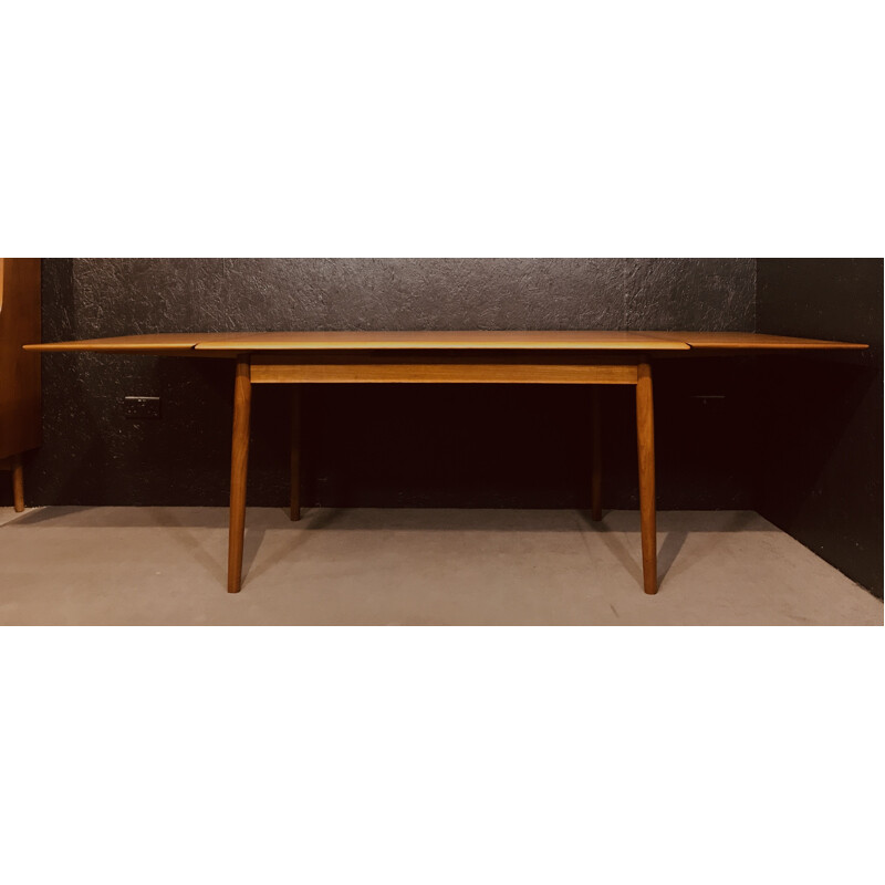 Mid-century teak extending dining table, Denmark 1960s