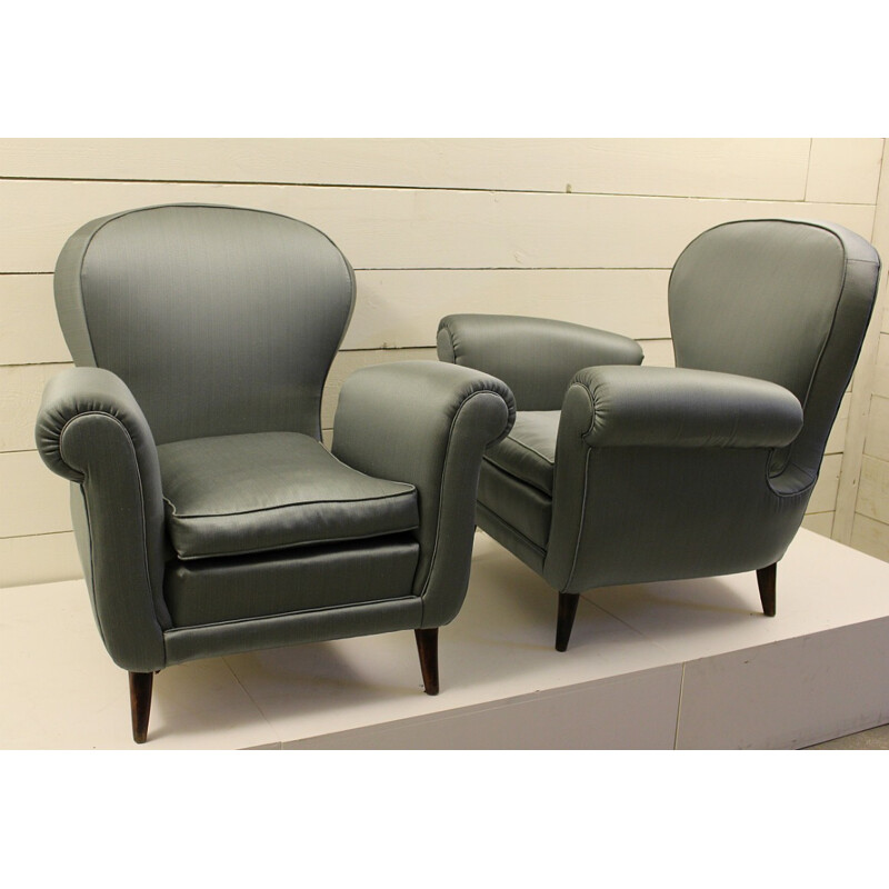 Pair of Italian armchairs in satin, Paolo BUFFA - 1950s