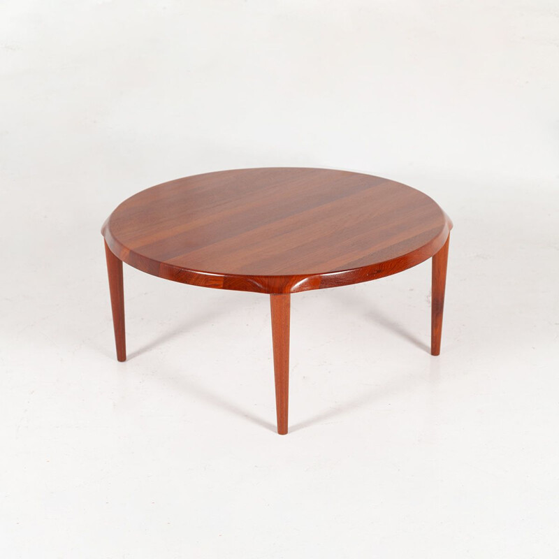Round vintage coffee table in solid teak by John Boné for Mikael Laursen, Denmark 1960