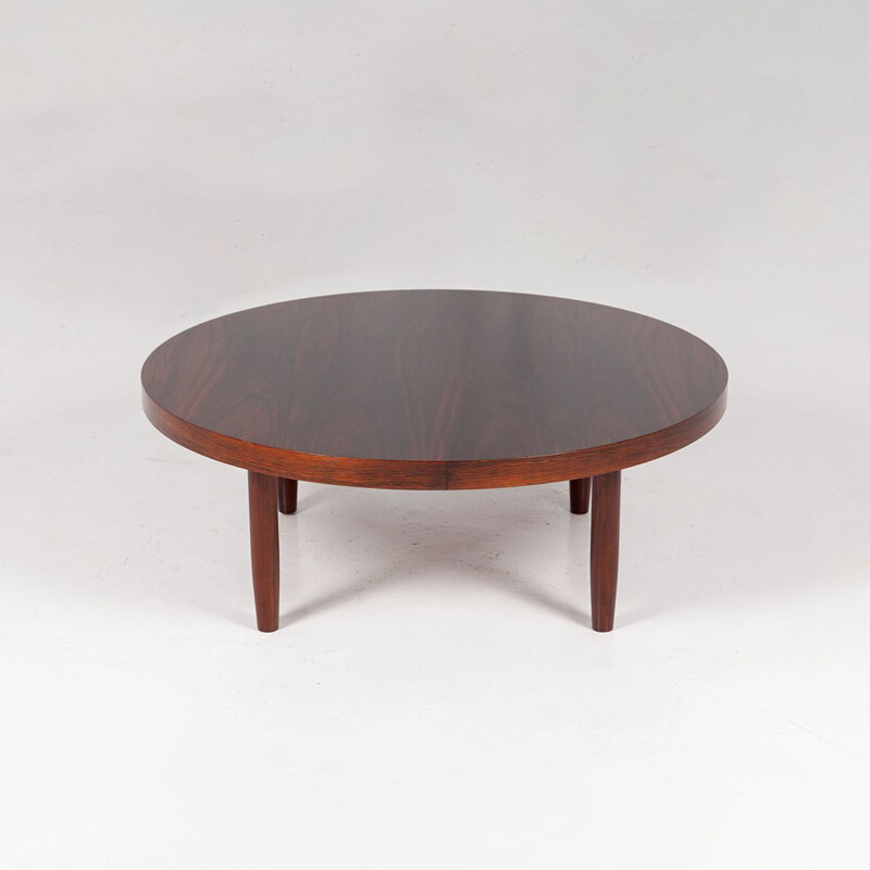 Vintage round rosewood coffee table, Denmark 1960